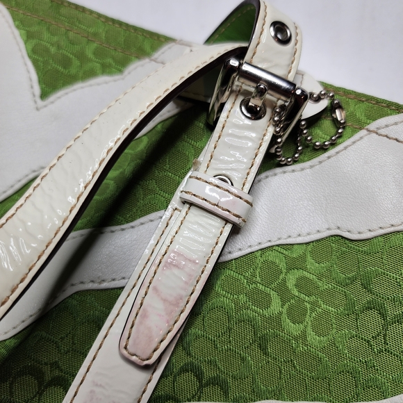 COACH Tote - Picture 8 of 10